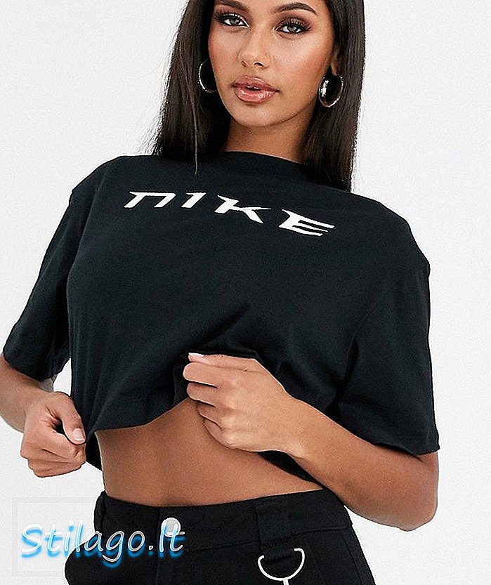 Nike čierne tričko s nadmernou veľkosťou