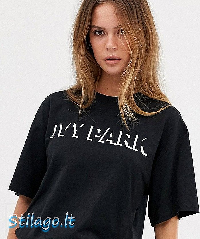 „Ivy Park“ logotipas - juodi dideli marškinėliai