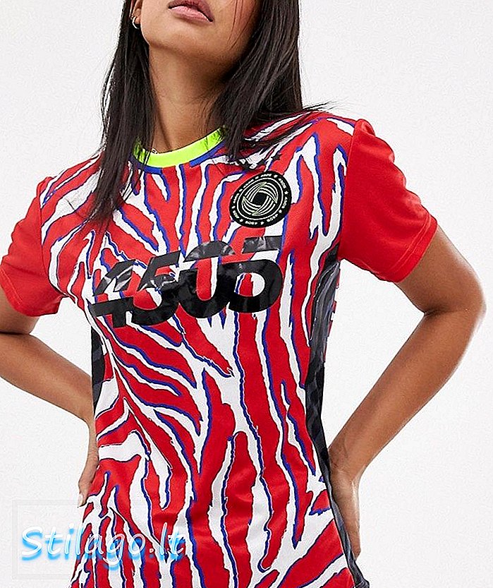 ASOS 4505 Fußball T-Shirt in Animal Print-Multi