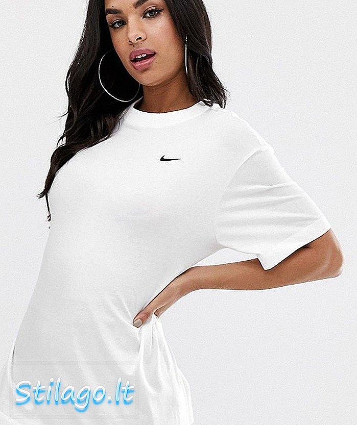 Playera oversize mini swoosh blanca de Nike