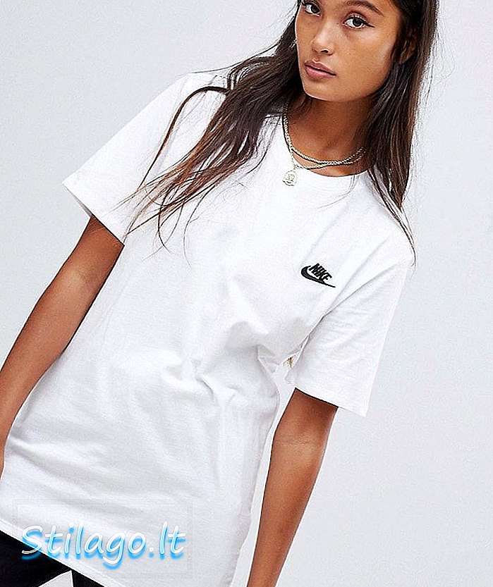 Nike Boyfriend - T-shirt avec logo brodé - Blanc