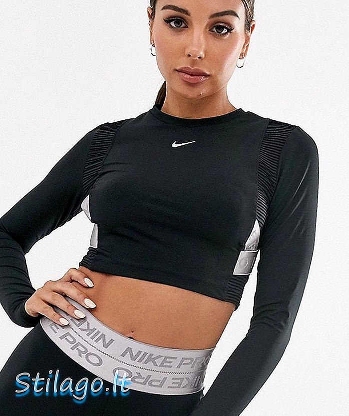 Atasan lengan panjang Nike Pro Training berwarna hitam dengan detail taping