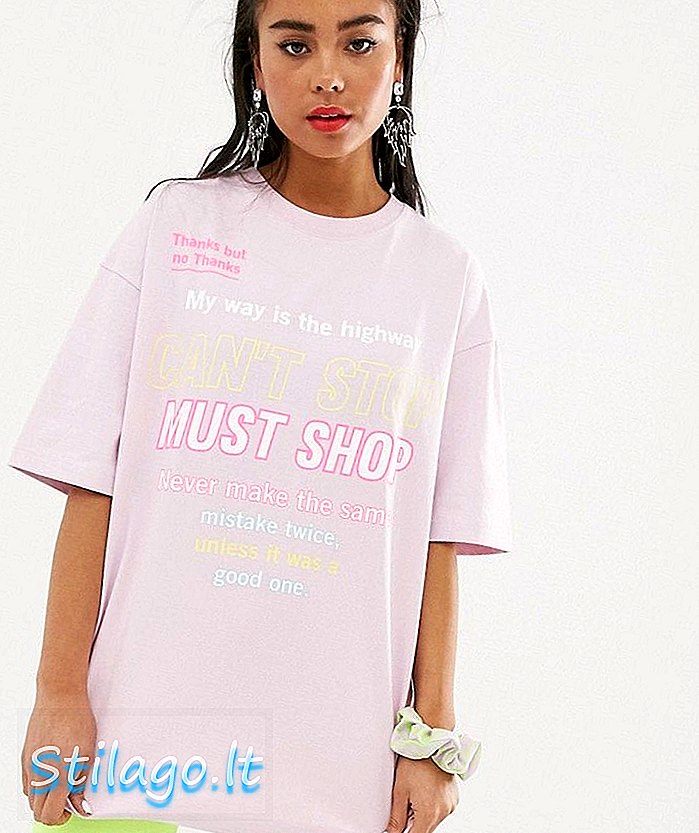 T-shirt motif Bershka berwarna merah jambu