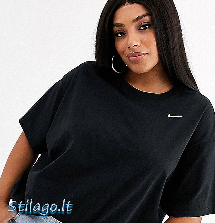 Μπλουζάκι Nike Plus boyfriend σε μαύρο χρώμα