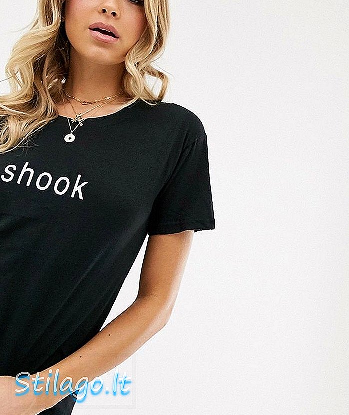 Boohoo t-krekls ar satricinātu saukli melnā krāsā