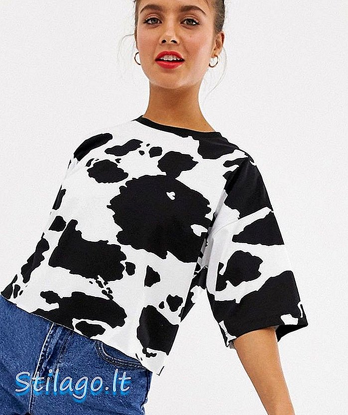ASOS DESIGN חולצת טריקו קופסתית קצוצה בהדפס פרה-לבן
