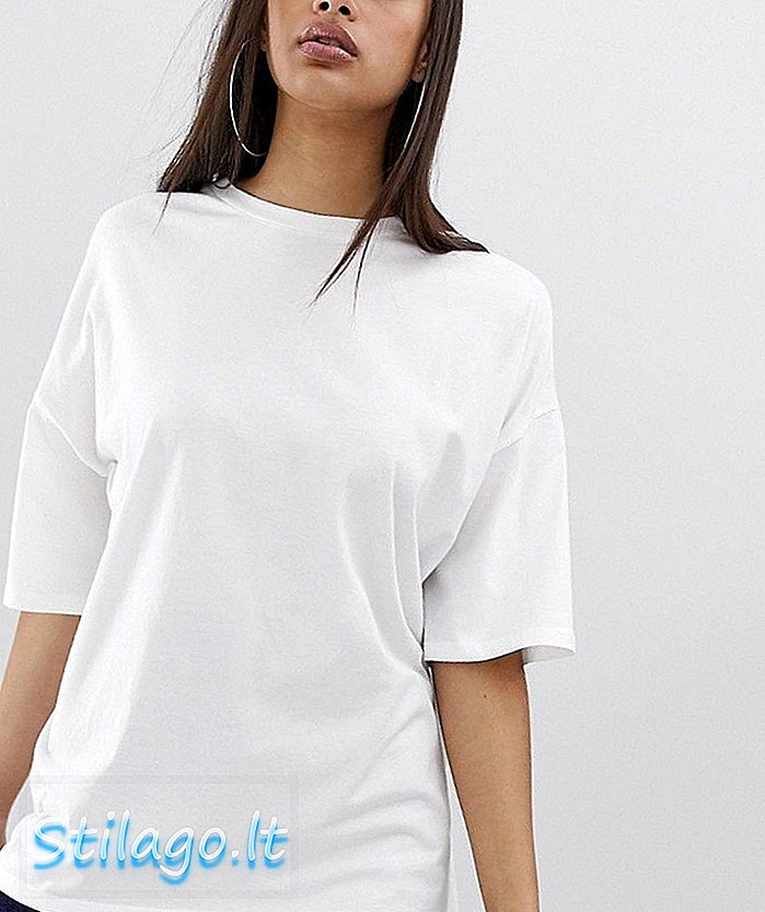 Супер огромна тениска ASOS DESIGN с пране в бяло