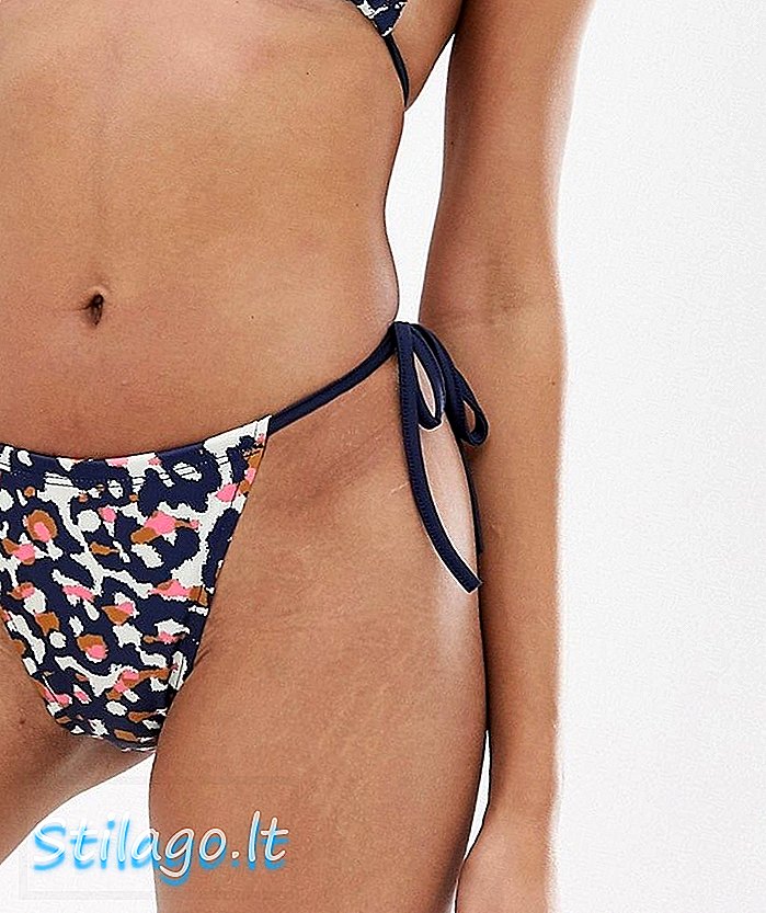 Bas de bikini ajustable froncé PrettyLittleThing en léopard bleu marine-Multi