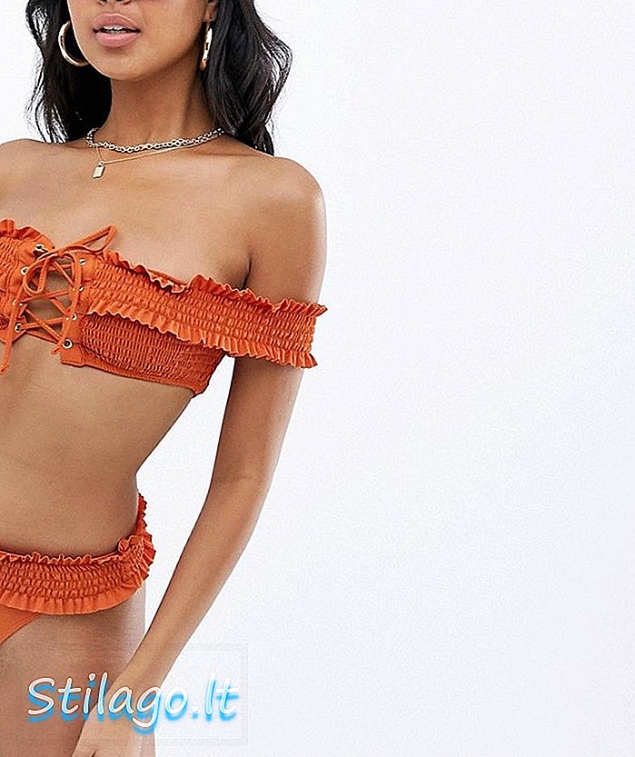 „Boohoo“ nuskustas bardinio bikinio viršus oranžine spalva