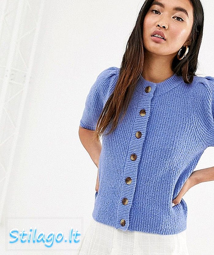 Pulchny sweter z krótkim rękawem Monki w niebieskim kolorze