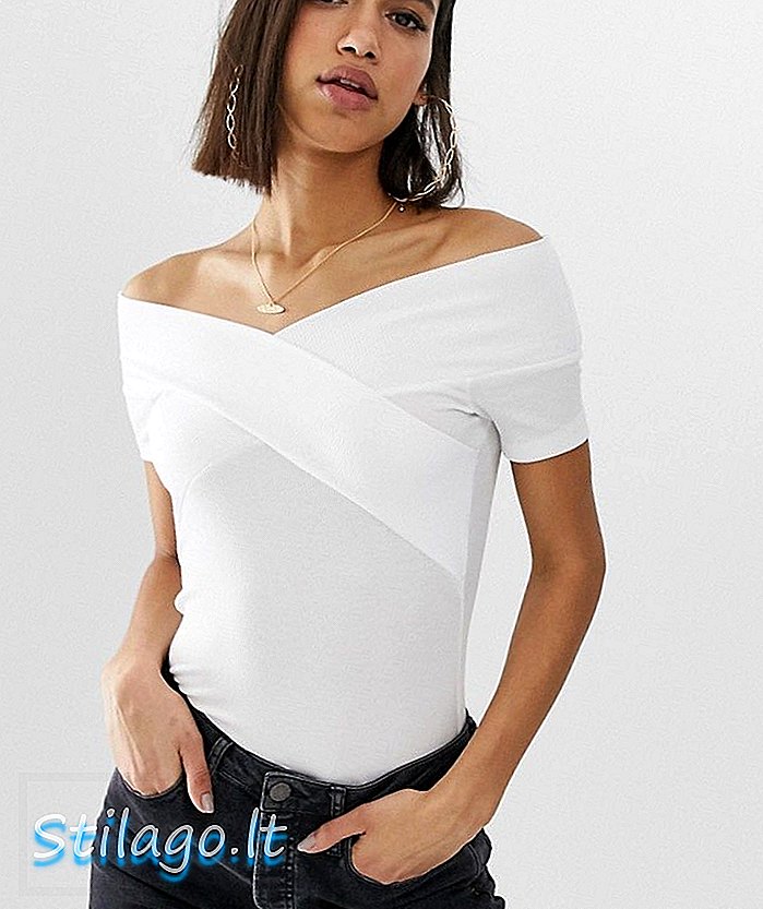 ASOS DESIGN part superior ajustat a l'espatlla en blanc