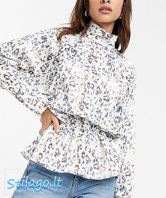 Top de satén con manga murciélago de ASOS DESIGN y espalda abierta con estampado animal-Multi