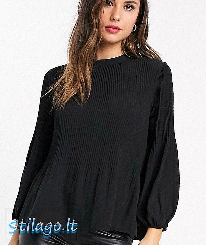 Складишна блуза с плетивом у црној боји