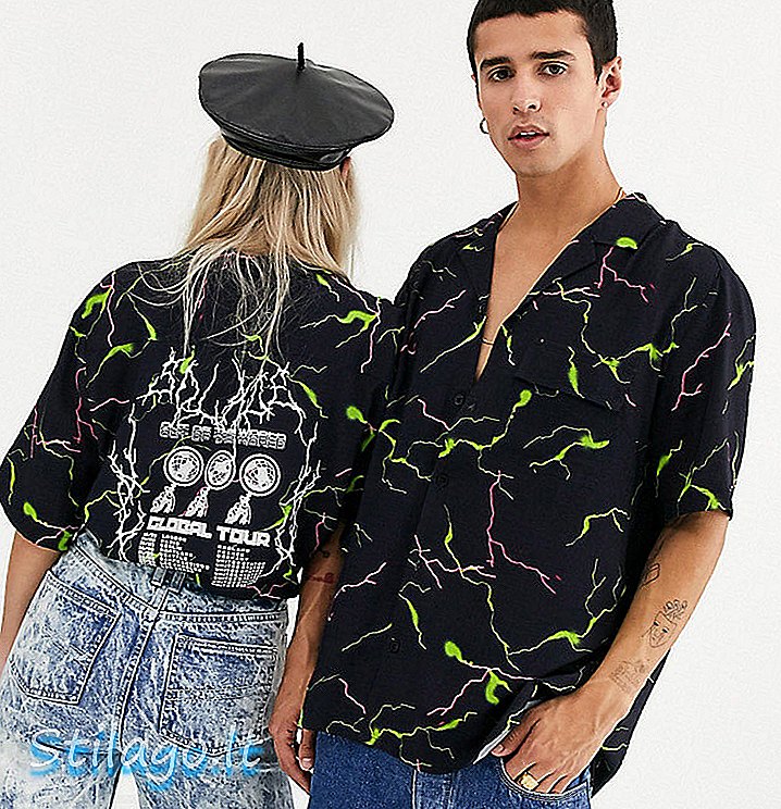 COLLUSION Unisex revere camisa com estampado nas costas-Preto