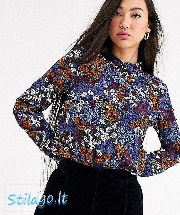 Blusa com estampa floral Monki ditsy em multi-azul