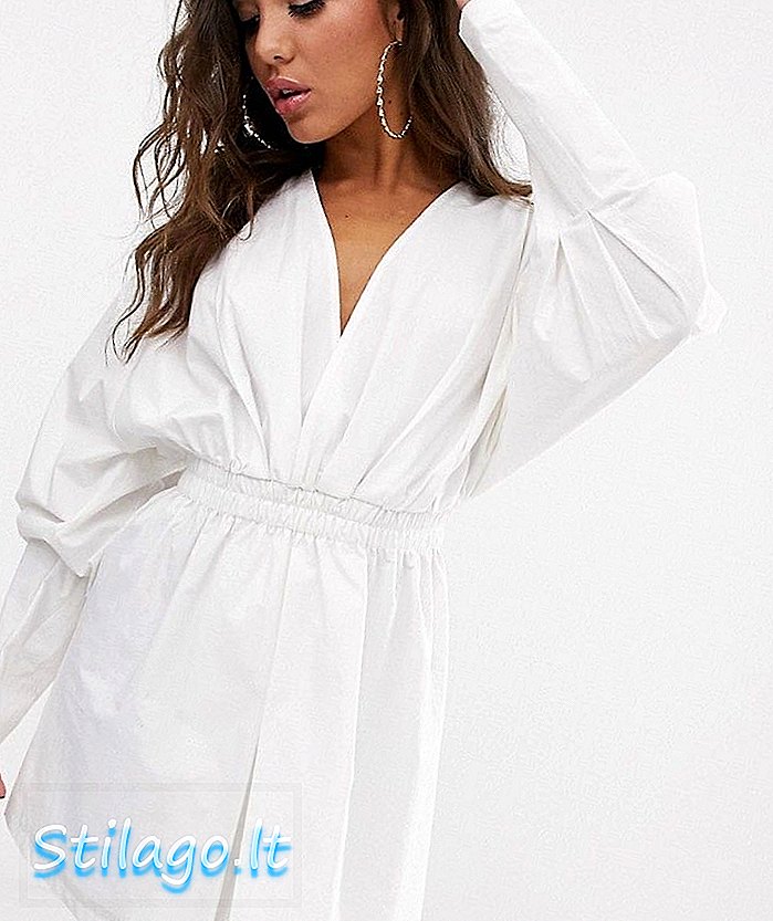 PrettyLittleThing abito mini camicia arricciata in bianco