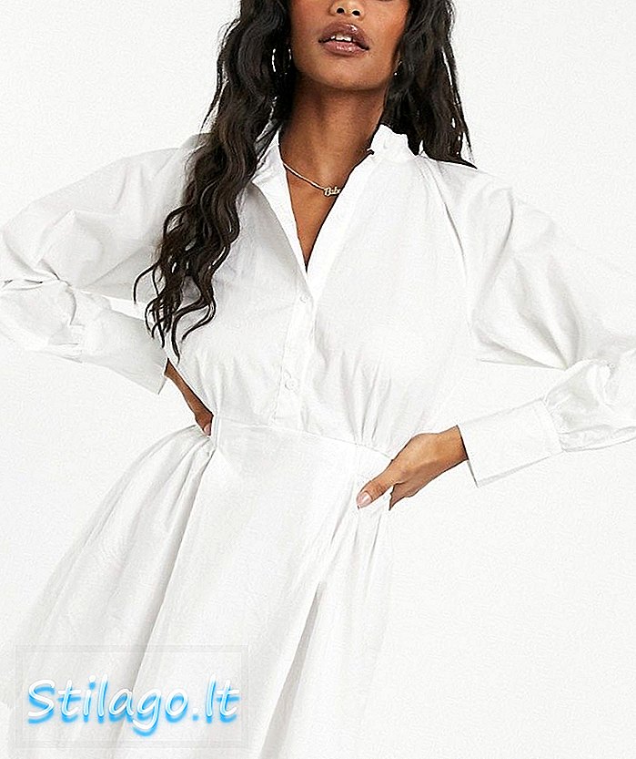 Robe chemise en popeline Missguided avec taille élastiquée en blanc