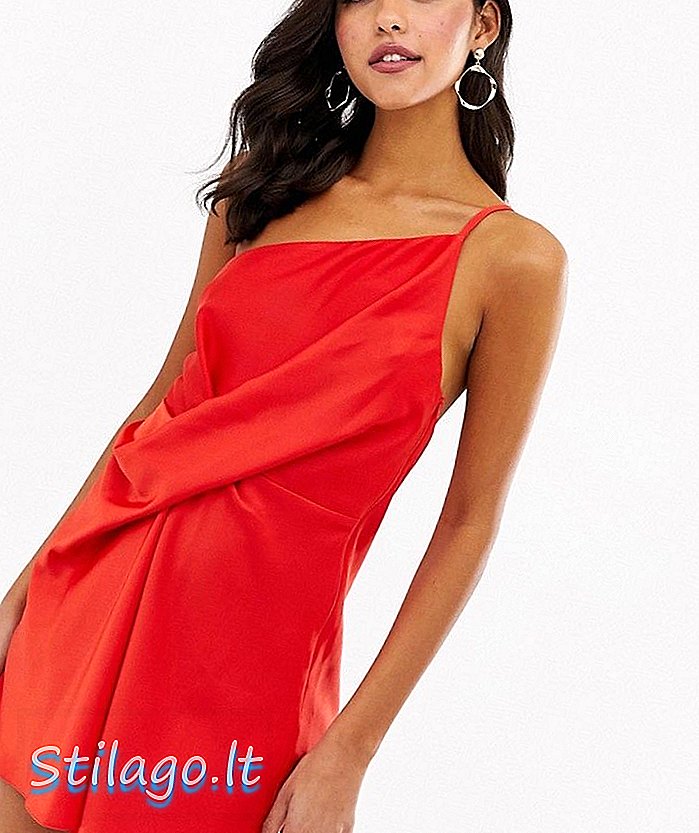 ASOS डिजाइन साटन-लाल में एक कंधे के साथ मिनी पोशाक