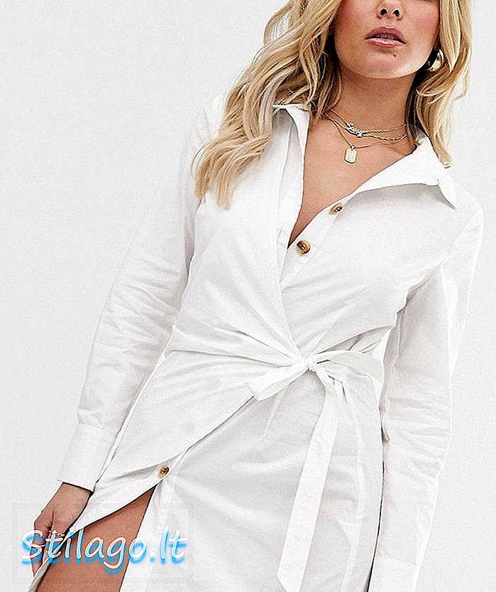 PrettyLittleThing πουκάμισο σταυρό κουμπί πάνω σε λευκό φόρεμα