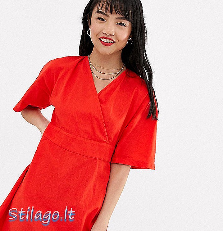 Vero Moda Petite jurk met V-hals en gestrikte achterkant - Rood