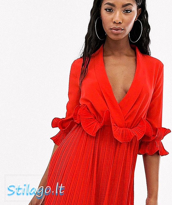 „PrettyLittleThing“ plisuota mini suknelė su raudonos spalvos detalėmis