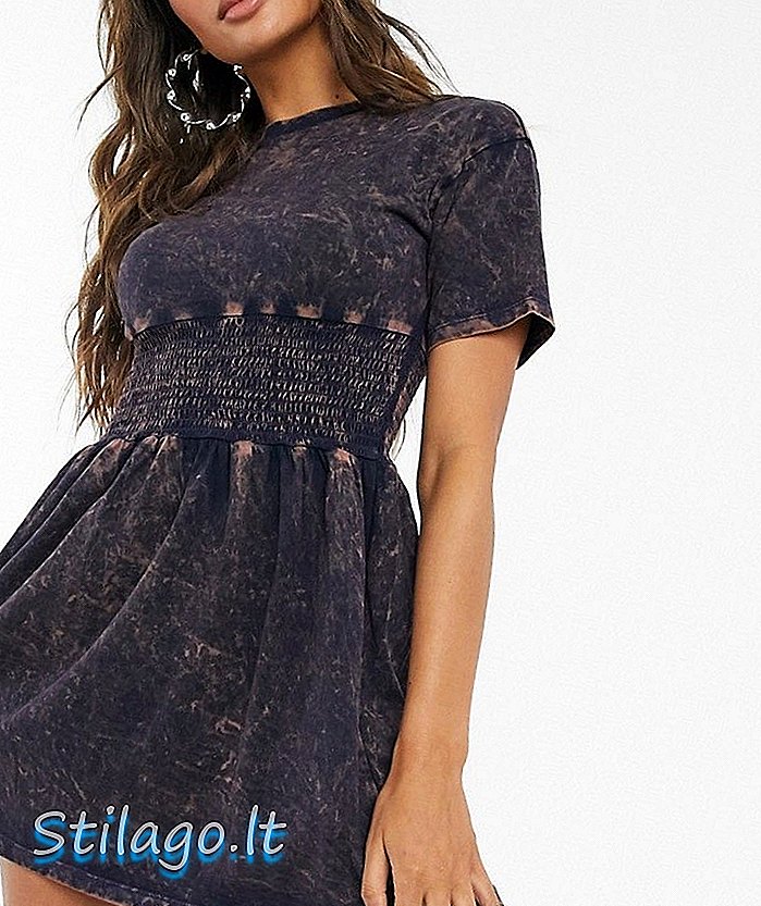 ASOS DESIGN - Mini-jurk met olie-wash gesmokt paneel - Grijs