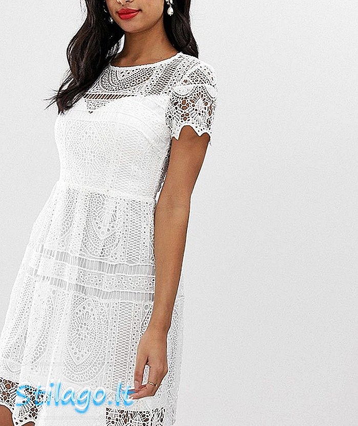 Mini vestido de sobreposição de renda licorosa com costas abertas-Branco