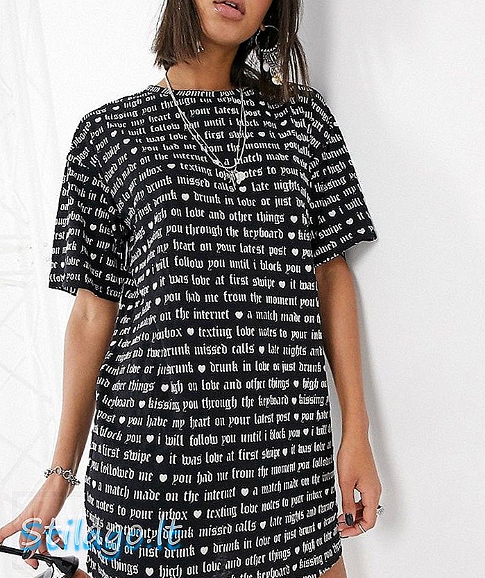 Vestido de camiseta extragrande de motel con gráficos de fuente-Negro