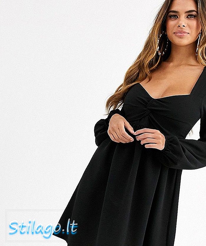 Rochie mini smock PrettyLittleThing cu decolteu dragut și detalii față răsucite în negru