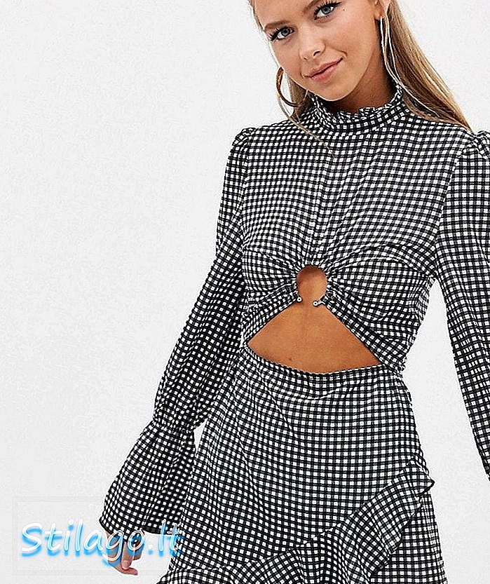 New Girl Order gaun teh leher tinggi di gingham dengan potongan & butiran cincin-Hitam