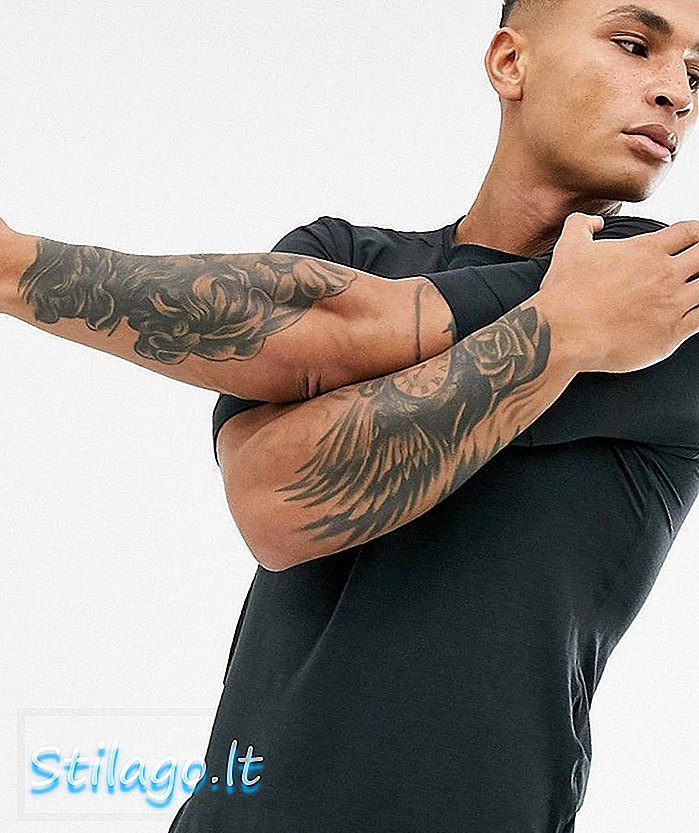 „Nike Yoga“ marškinėliai juodi