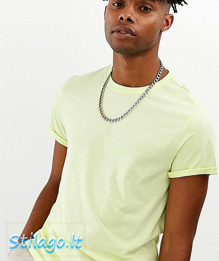 Camiseta ecológica con cuello redondo y manga enrollada en verde de ASOS DESIGN