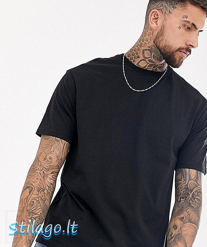 חולצת טריקו ארגזית נוספת בהשפעה - שחור