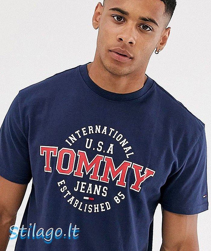 Кругла футболка Tommy Jeans - чорна