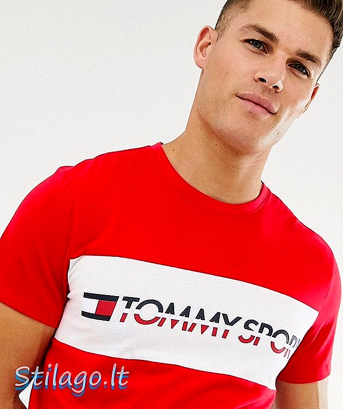 Tommy Sports T-shirt met logo op de borst in rood