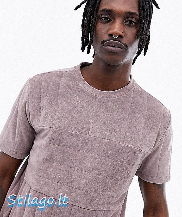 „ASOS DESIGN“ atsipalaidavę marškinėliai pilkos spalvos dygsniuotuose rankšluosčiuose