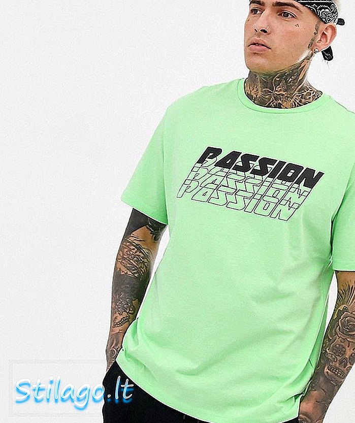 Bershka løs pasform t-shirt med passion brysttryk i lysegrøn