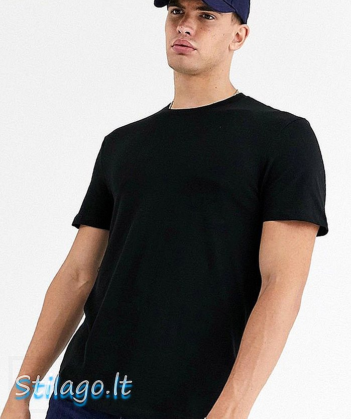 Ny look-t-skjorte med besetningshals i svart
