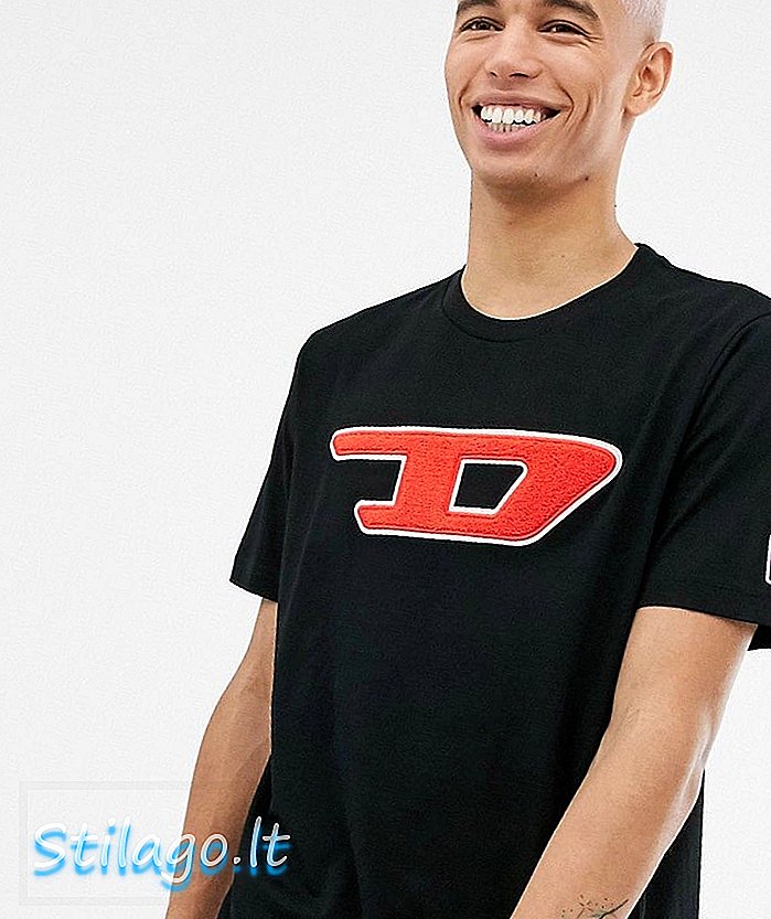 डीजल टी-जस्ट डिवीजन डी लोगो टी-शर्ट काले रंग में