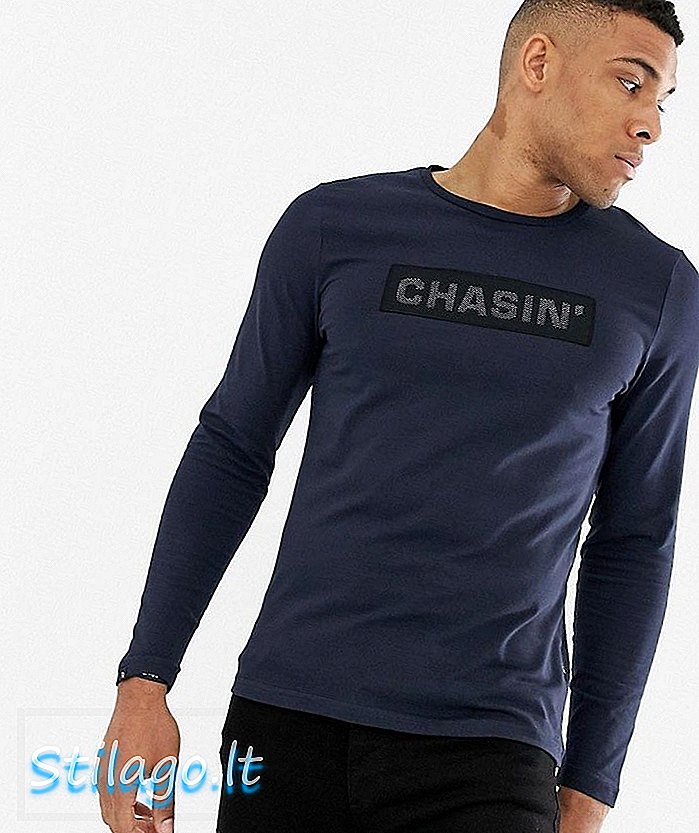 Donanma içinde Chasin 'Darric uzun kollu örgü logo t-shirt