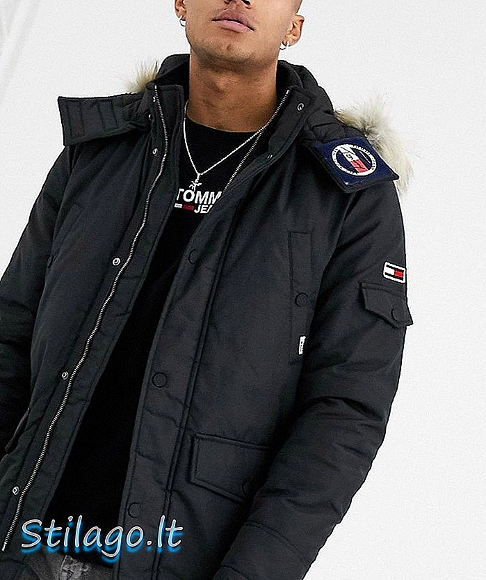 Parka trapuntato tecnico Tommy Jeans nero con bordo in pelliccia sintetica e logo sulla manica