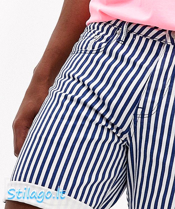 ASOS DESIGN celana pendek denim tipis dengan garis pin biru