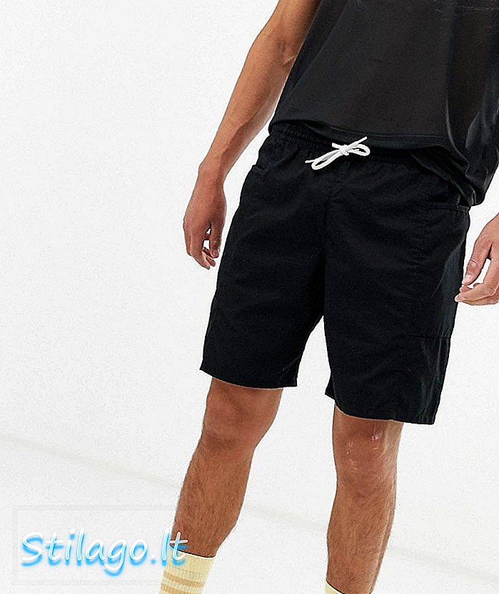 Weekday Adam shorts i svart
