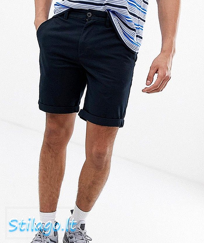 Shorts chinos de corte slim en azul marino de New Look