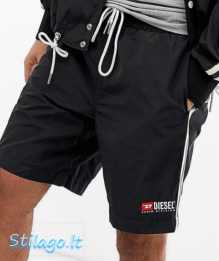 Diesel P-Boxie dán logo quần short màu đen