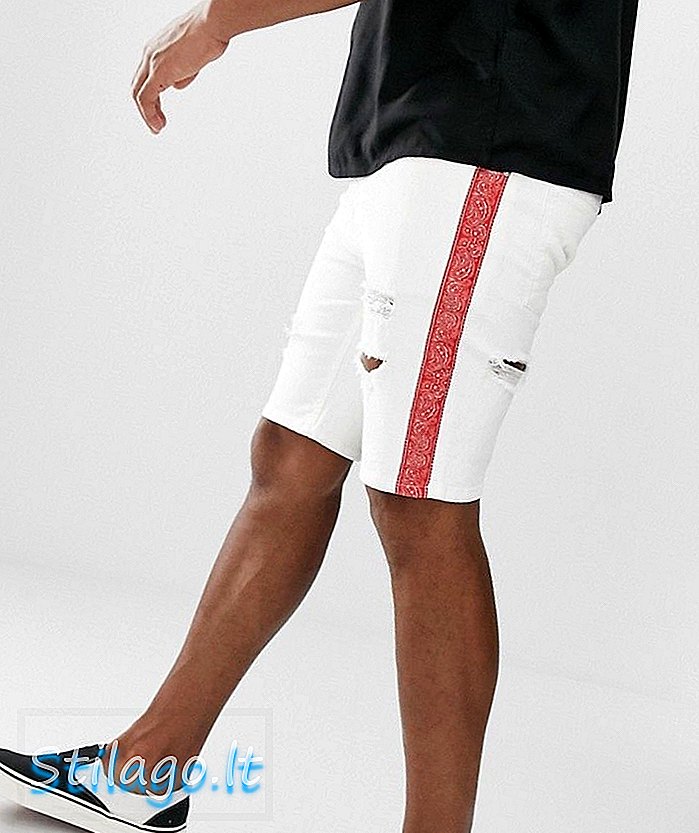 Pantalones cortos de mezclilla ajustados en blanco de ASOS DESIGN con rasgaduras y franja lateral roja