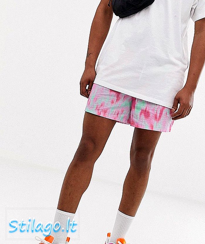 Pantalones cortos de seersucker de River Island en tie dye rosa