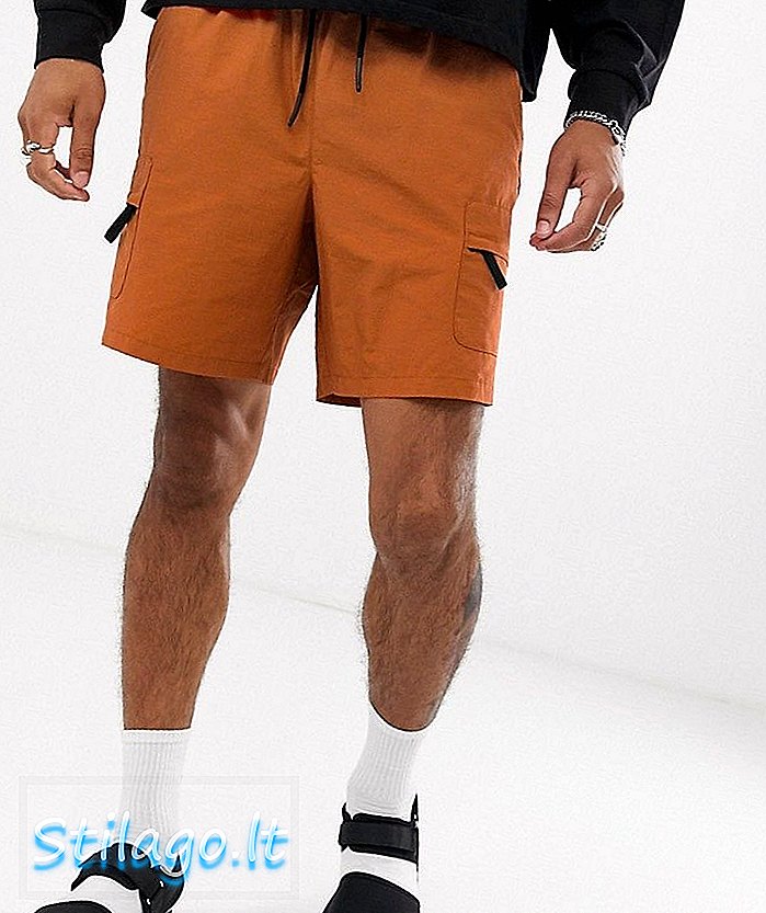 „ASOS DESIGN“ krovininiai šortai su oranžinėmis naudingų prekių kišenėmis