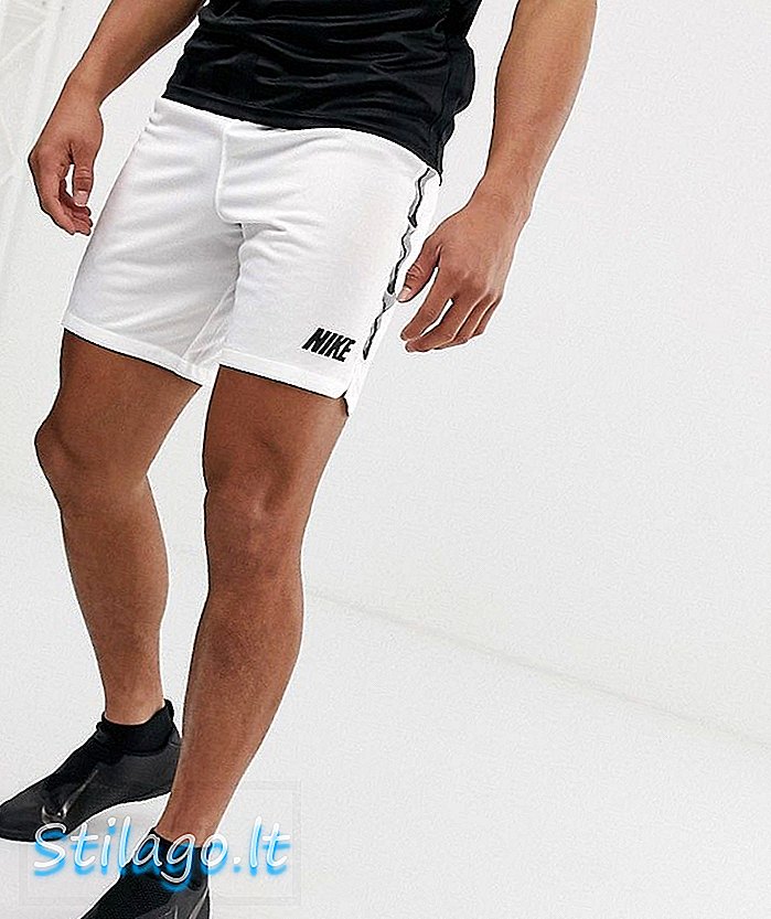 Seluar pendek skuad Nike Football berwarna putih