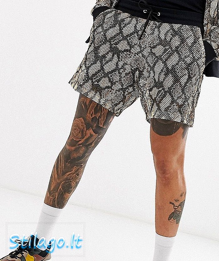 Pantalones cortos combinados de festival de ASOS DESIGN con superposición de malla de serpiente-Multi
